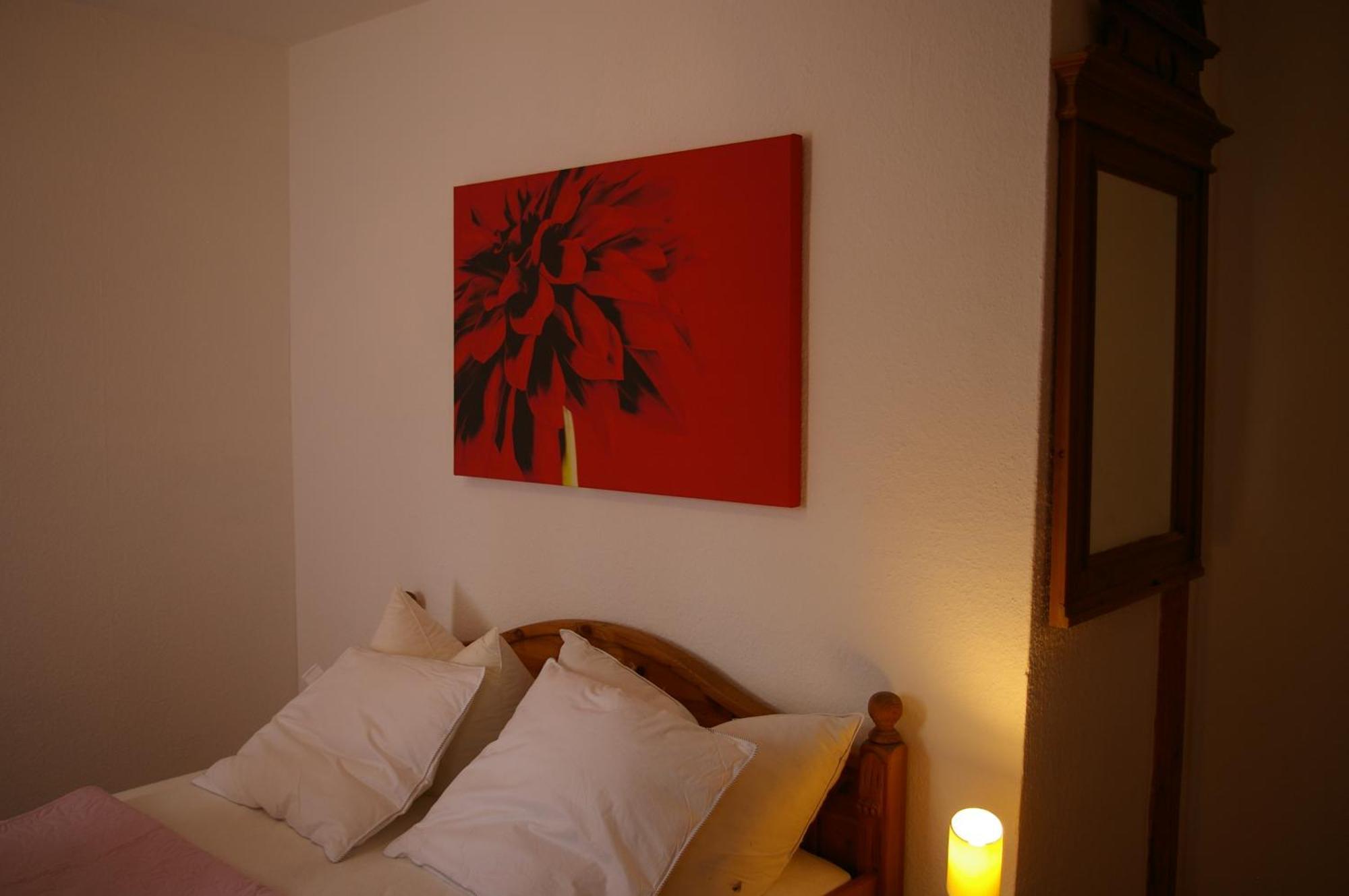 Kaiserhof Goldenbek Room photo